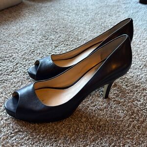 Vince Camuto, navy blue heels